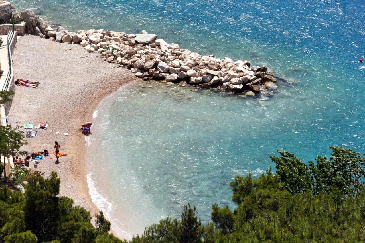 Apartments With A Parking Space Brela, Makarska - 18495 Exterior foto
