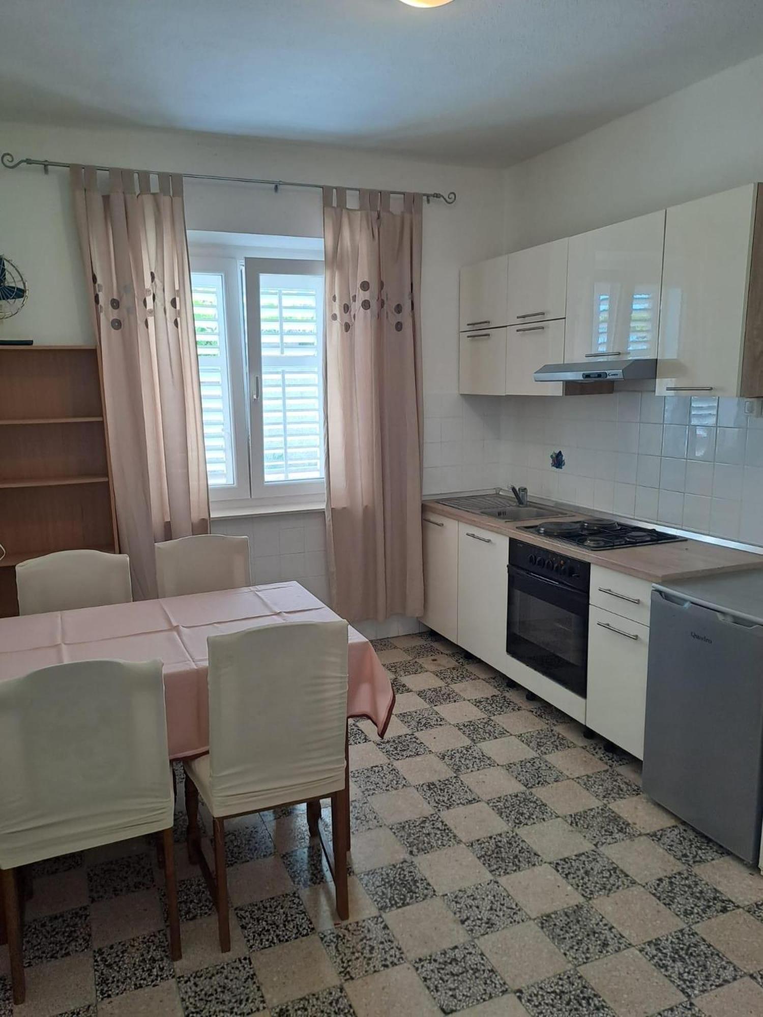 Apartments With A Parking Space Brela, Makarska - 18495 Exterior foto